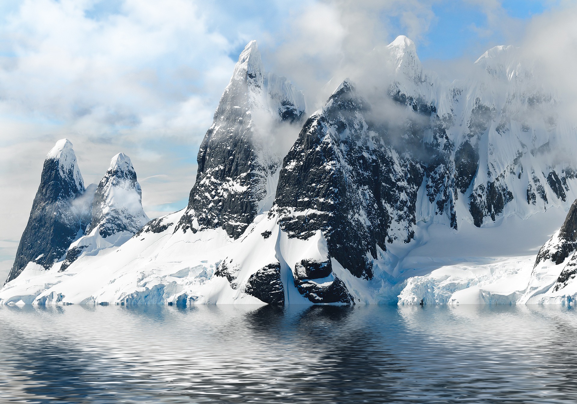 Background Image - Mountain